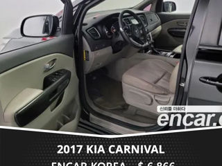 KIA Carnival foto 4