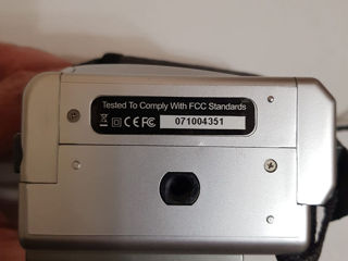 Цифровая видеокамера Sony DVX-800 foto 4