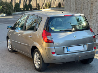 Renault Scenic foto 3