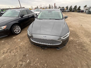 Ford Fusion foto 2