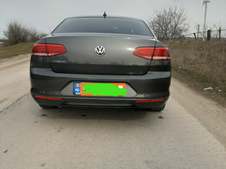 Volkswagen Passat foto 2