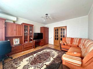 Apartament cu 2 camere, 55 m², Botanica, Chișinău