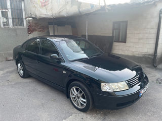 Volkswagen Passat foto 2