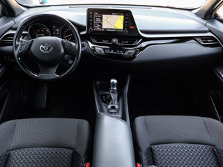 Toyota C-HR foto 7