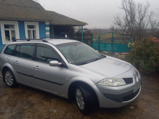 Renault Megane foto 2