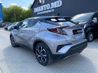 Toyota C-HR фото 2