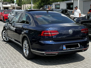 Volkswagen Passat foto 5