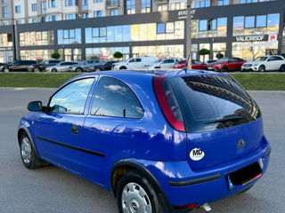 Opel Corsa foto 4