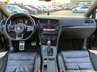 Volkswagen Golf foto 17