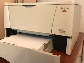 Лазерный принтер Kyocera FS-1010 foto 3