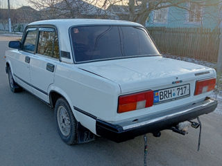 Lada / ВАЗ 2105 foto 4