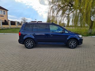 Volkswagen Touran foto 7