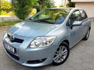 Toyota Auris foto 4