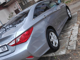 Hyundai Sonata foto 3