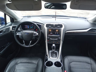 Ford Fusion foto 7