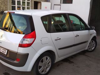 Renault Scenic foto 1