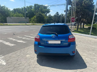 Toyota Auris фото 3