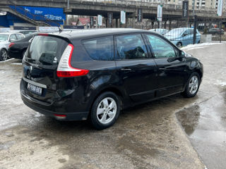 Renault Grand Scenic foto 6