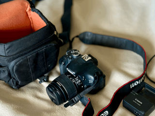 Canon EOS 600D Kit 18-55 foto 2