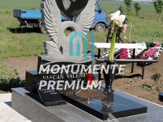 Monumente funerare din granit - complex - Monumente Premium foto 5