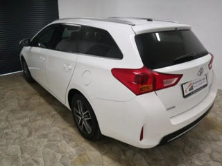 Toyota Auris foto 3