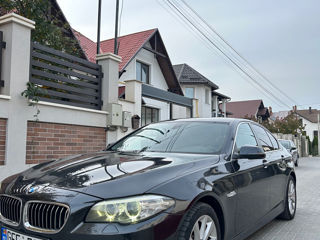 BMW 5 Series foto 3