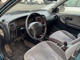 Nissan Primera foto 7