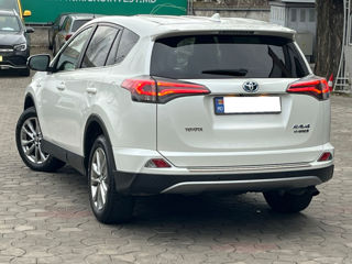 Toyota Rav 4 foto 5