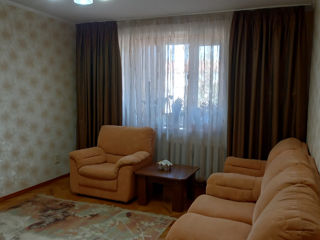 Apartament cu 2 camere, 56 m², Râșcani, Chișinău foto 2