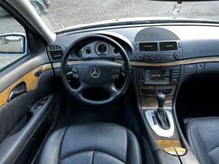 Mercedes E-Class foto 7