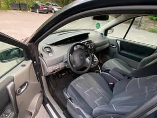 Renault Grand Scenic foto 6