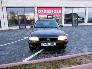 Opel Astra foto 4
