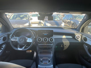 Mercedes GLC foto 8