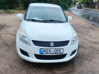 Suzuki Swift foto 2