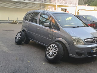 Opel Meriva foto 10