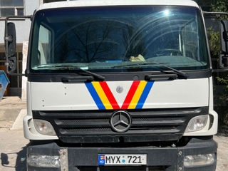 Mercedes Atego foto 2