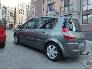 Renault Scenic foto 2