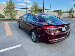 Ford Fusion foto 4