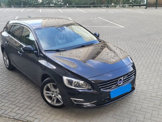 Volvo V60 foto 3