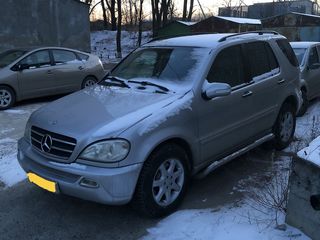 Mercedes M-Class foto 3