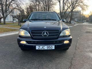 Mercedes M-Class foto 6