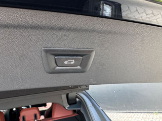 BMW iX фото 9