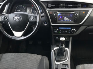 Toyota Auris foto 7