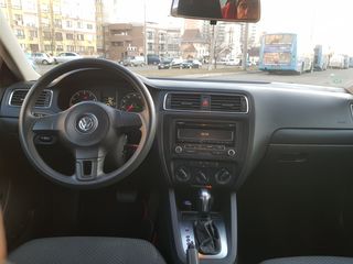 Volkswagen Jetta foto 6