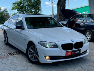 BMW 5 Series foto 4