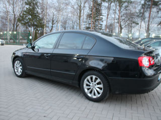 Volkswagen Passat foto 6