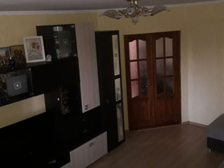 Apartament cu 3 camere, 70 m², Dănuțeni, Ungheni