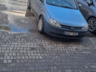 Opel Corsa foto 3