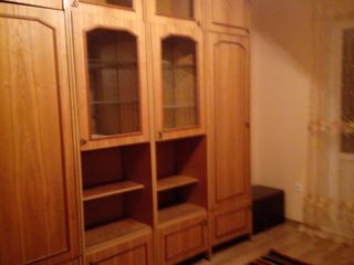 Apartament cu 2 camere, 65 m², Telecentru, Chișinău foto 2