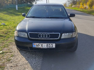 Audi A4 foto 1